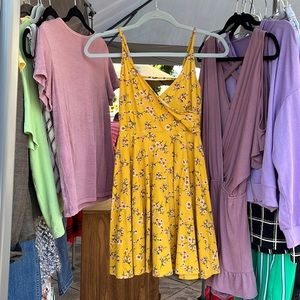 Forever21 Cute Floral Dress